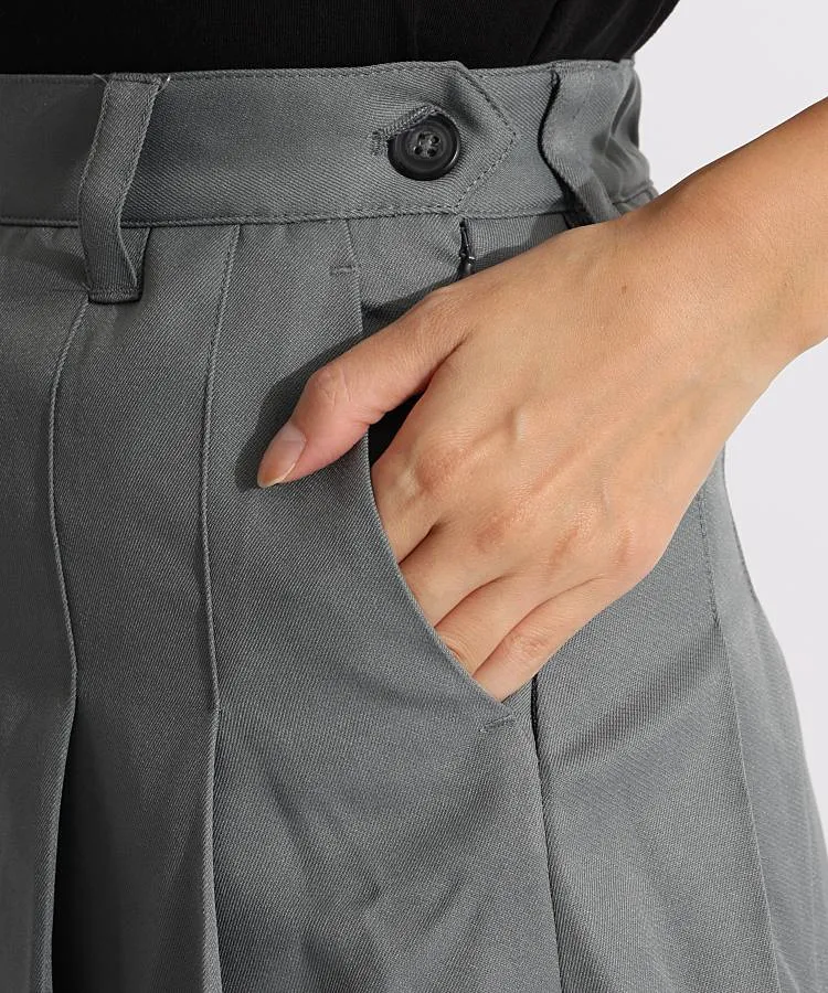 ニューエラ NE 一体型ペチパンツ付きプリーツスカート(グレー