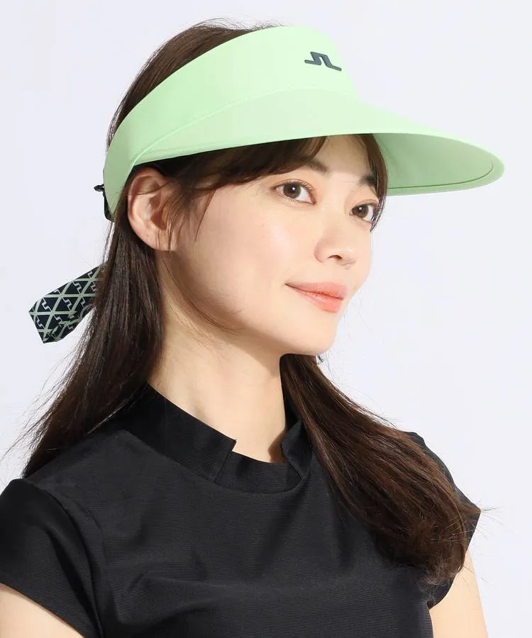 ジェイリンドバーグの半袖カットソーを使ったスタイリング