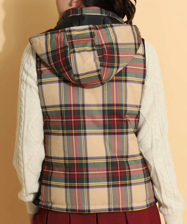 美品☆マンシングウェア☆2024FWフード中綿ベストタータンチェックLベージュ マンシングウェア MW 【蓄熱保温】チェック柄フーディ中綿ベスト