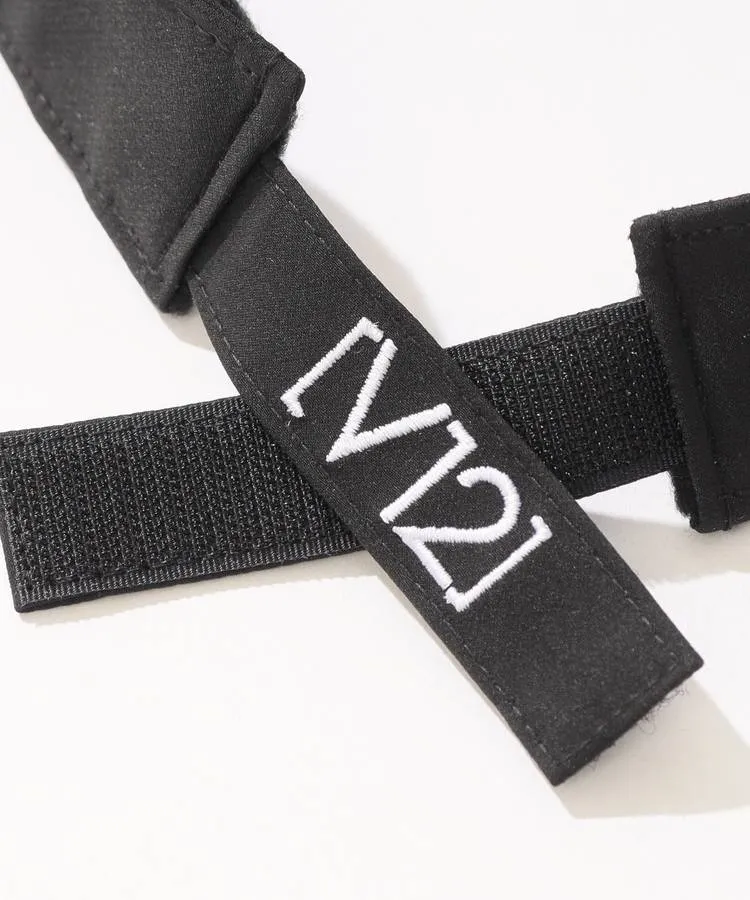ヴィトゥエルヴ スヌーピー刺繍 赤 バイザー V12 未使用 超美品 V12 ヴィトゥエルヴ スヌーピー コラボ サンバイザー 赤